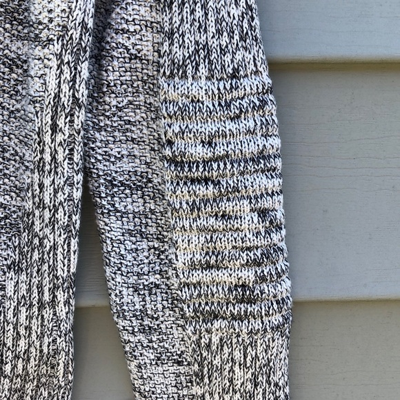 H&M sweater w vegan faux leather shoulder accents - Picture 5 of 8